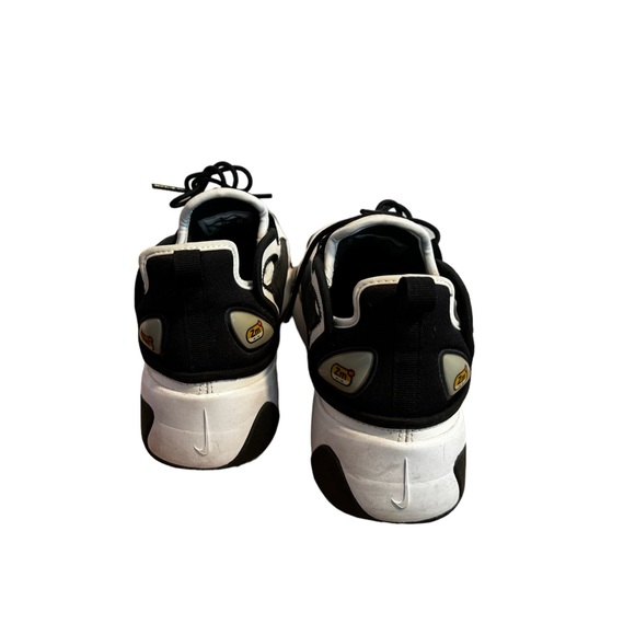 Nike Womens Zoom 2k 2m Air White Black - Size 8